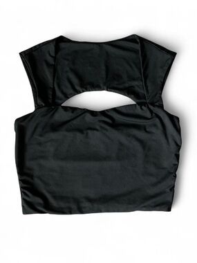 Black Cutout Crop Top - Women